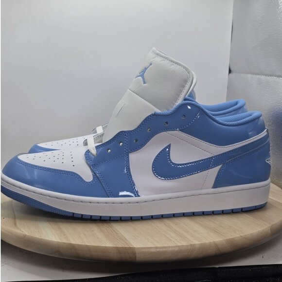Nike Air Jordan 1 Low SE Men's Sneakers White/Legend Blue, Size 13 - Picture 1 of 10